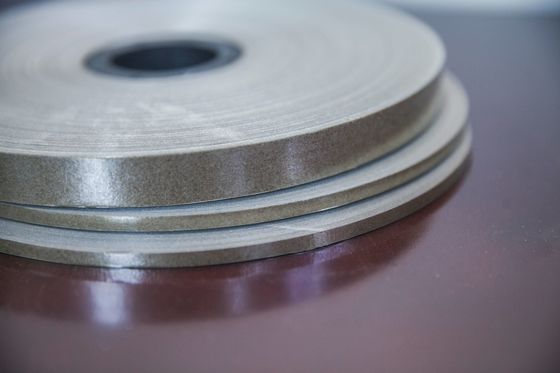 Isolamento elétrico por rolamento de fita de flogopita de duas faces para proteção de cabos