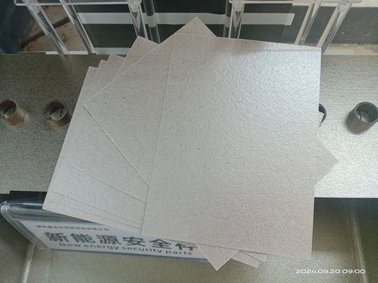 Mica Shield para isolamento à prova de jato de chama isolamento elétrico em torno de baterias