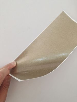 Sistema de contacto de mica flogopita flexível colada para trás
